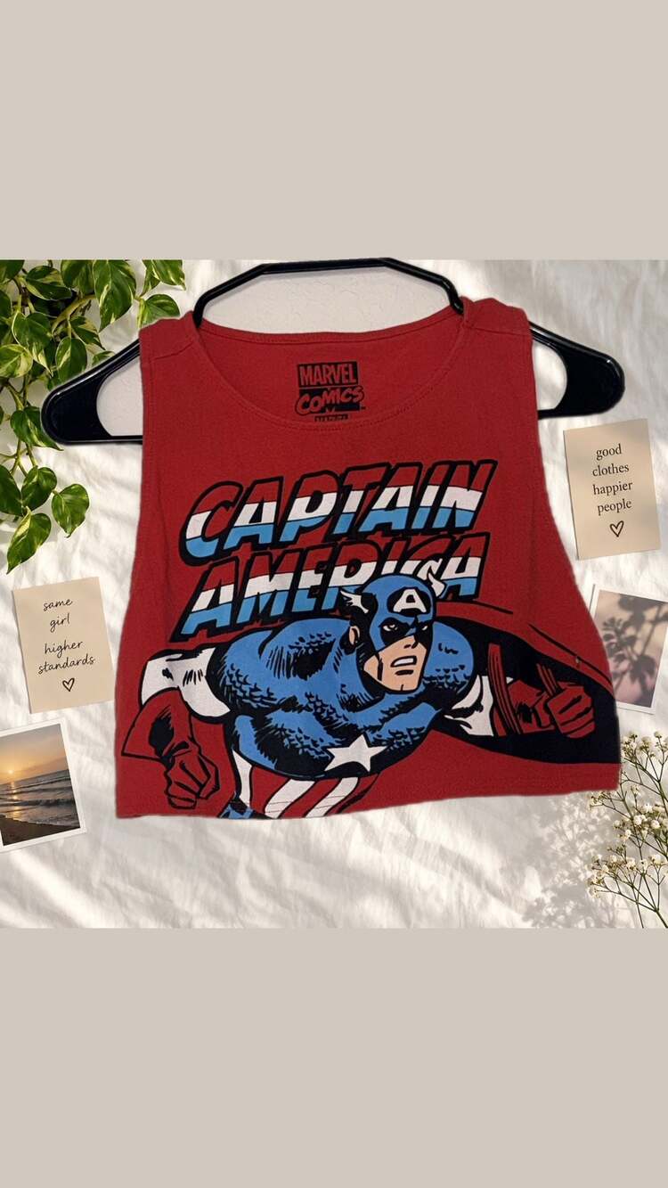 Marvel Comics Captain America Crop Tank Top Size M Red Graphic